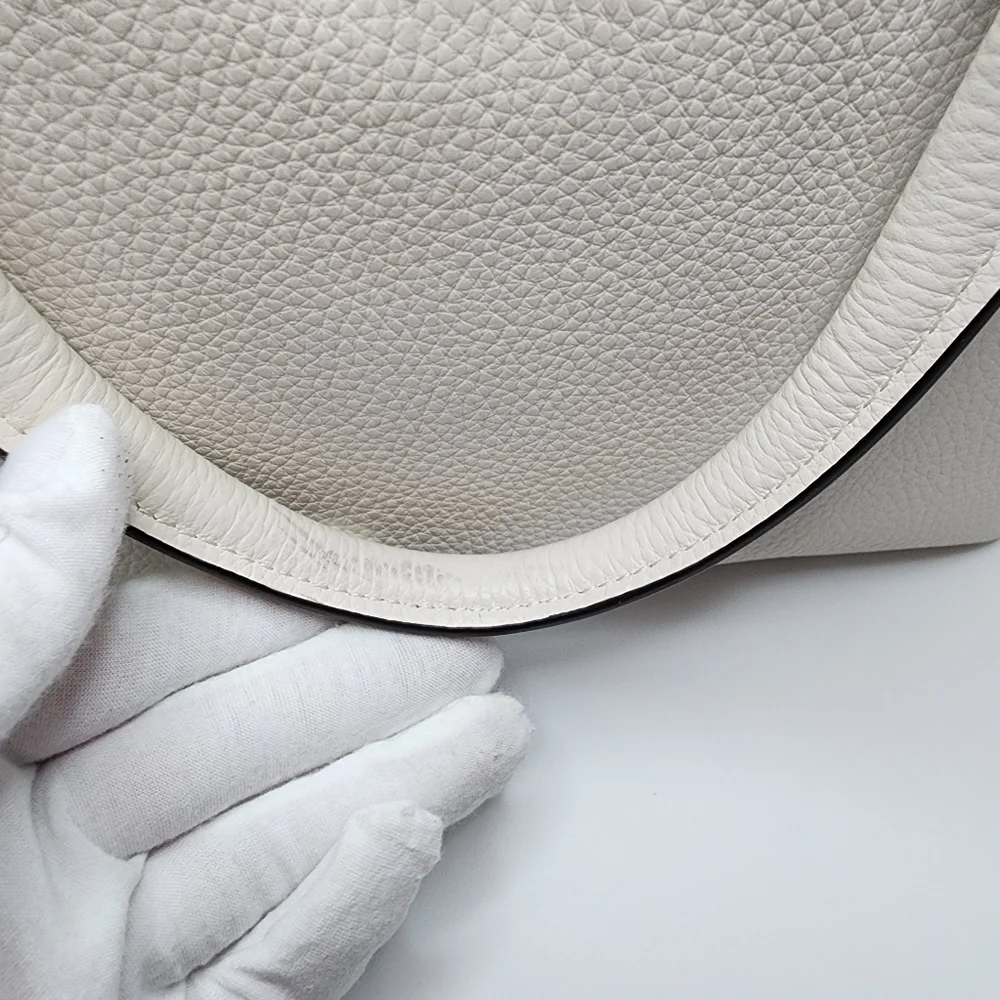 Authentic COACH Remi Satchel - Picture 8 of 16